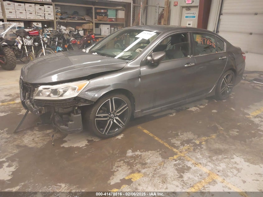 2017 HONDA ACCORD VIN: 1HGCR2F52HA163600