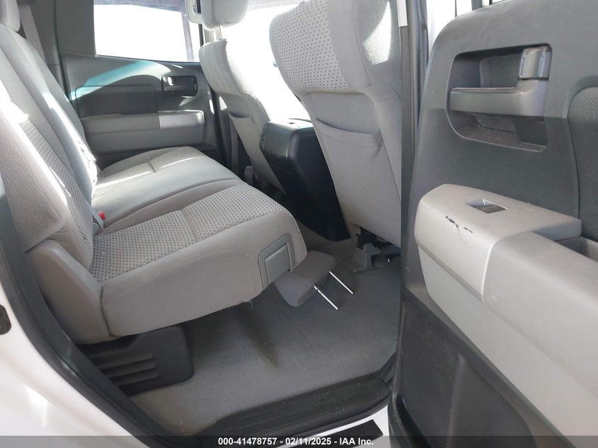 2007 TOYOTA TUNDRA VIN: 5TFBV541X7X010305