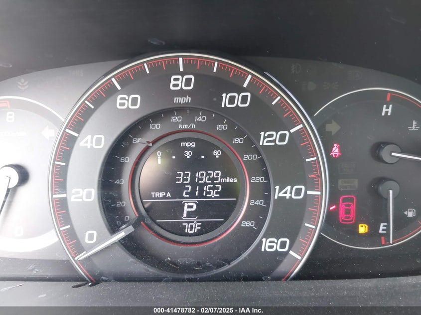 2015 HONDA ACCORD VIN: 1HGCT2B81FA002976