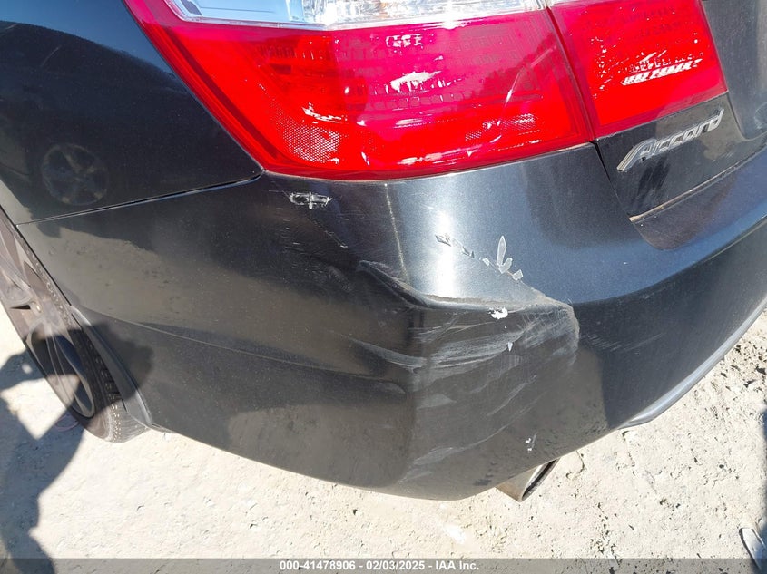 2013 HONDA ACCORD VIN: 1HGCR2E55DA120753
