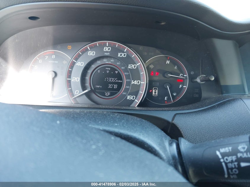 2013 HONDA ACCORD VIN: 1HGCR2E55DA120753