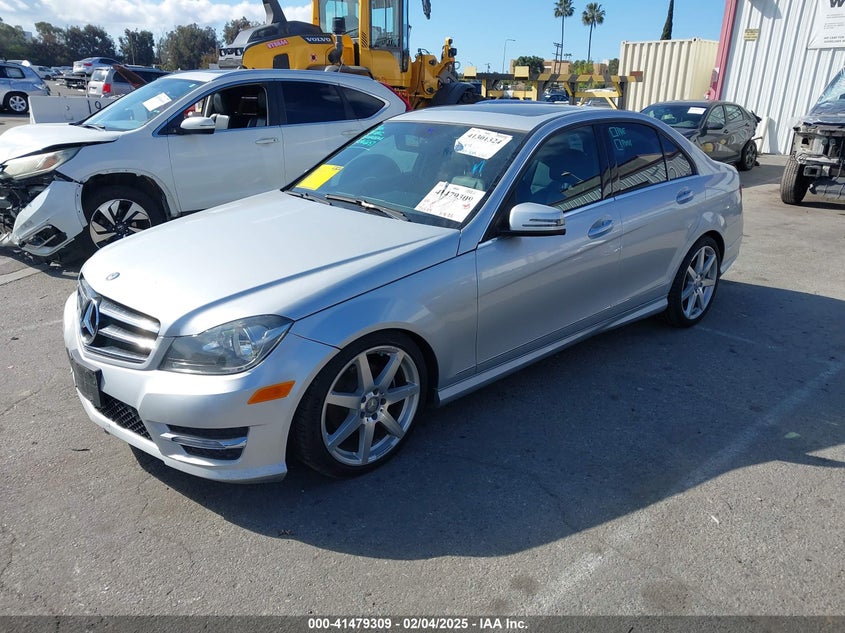 2014 MERCEDES-BENZ C 250 VIN: WDDGF4HB0EA960100
