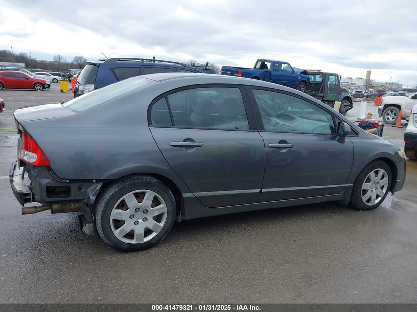 2010 HONDA CIVIC VIN: 19XFA1F57AE011179