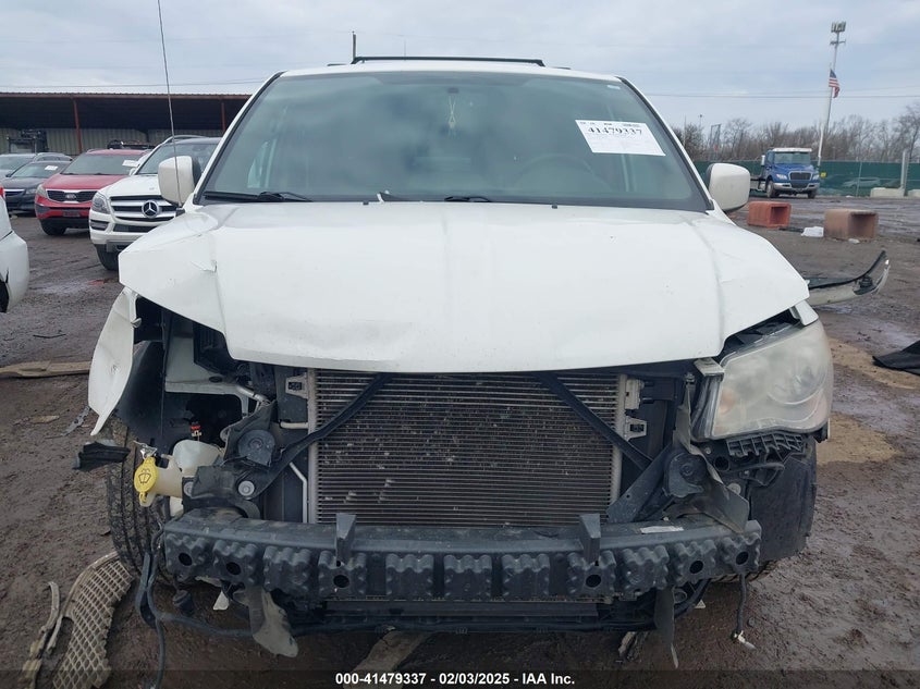 2012 CHRYSLER TOWN & COUNTRY VIN: 2C4RC1BG1CR209255
