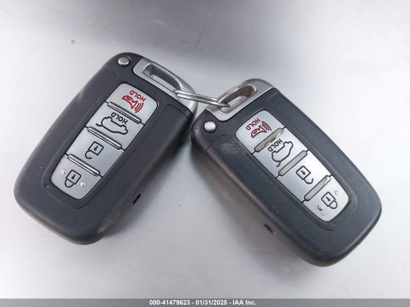 2016 Hyundai Veloster Turbo VIN: KMHTC6AE8GU2R5625 Lot: 41479623