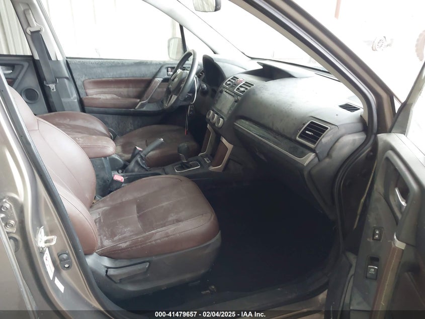 2018 SUBARU FORESTER VIN: JF2SJAWC5JH581626