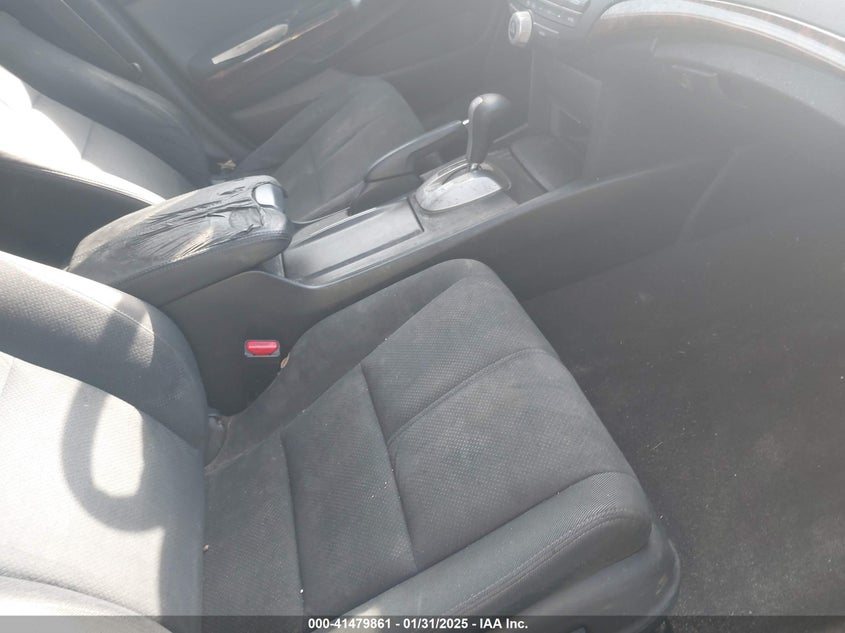 2010 HONDA ACCORD CROSSTOUR VIN: 5J6TF1H37AL001513