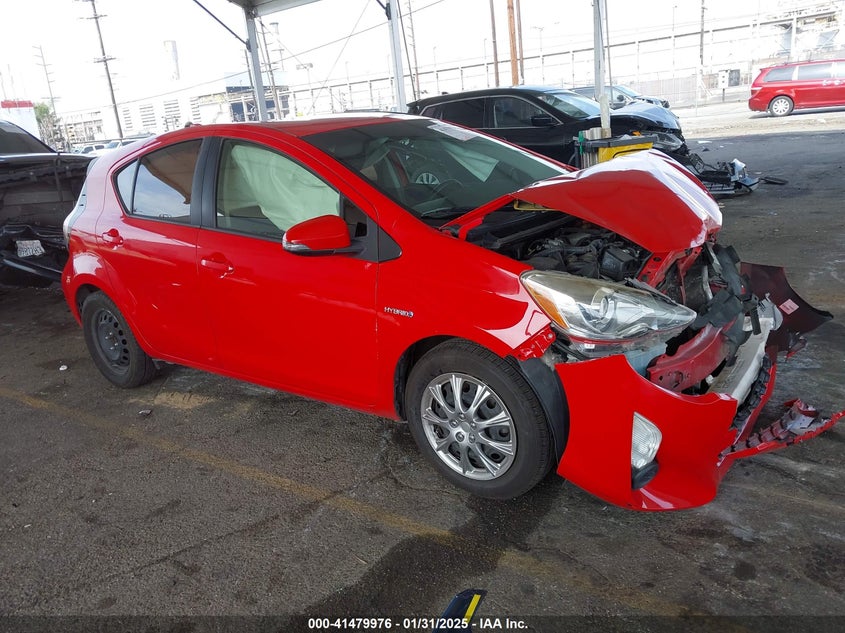 2015 TOYOTA PRIUS C VIN: JTDKDTB34F1100627