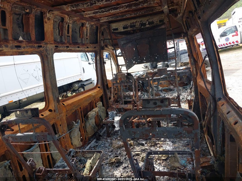 2019 Mercedes-Benz Sprinter 3500 High Roof V6 VIN: WD4PF4CD7KT011295 Lot: 41480157