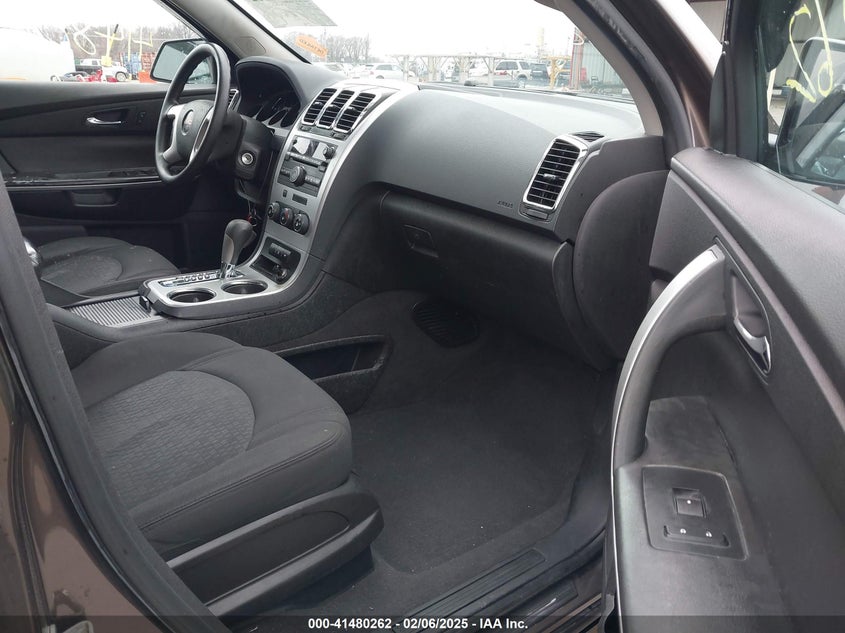 2011 GMC ACADIA VIN: 1GKKRNED3BJ141640