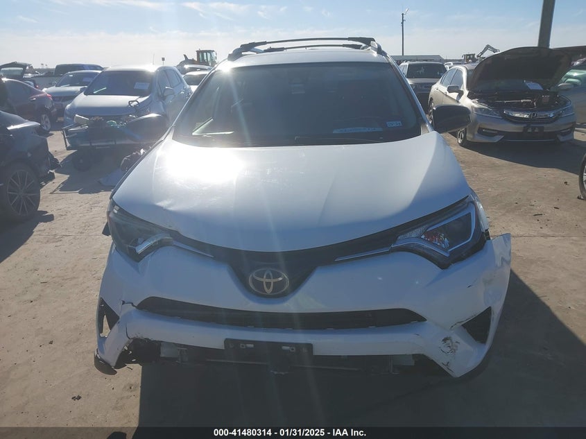 2018 TOYOTA RAV4 LE - JTMZFREV6JJ150530