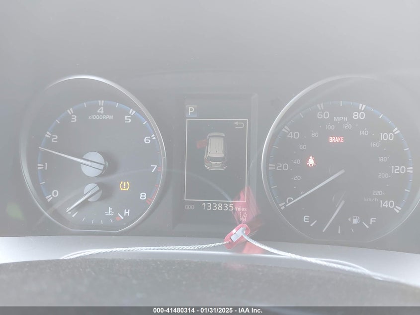 2018 TOYOTA RAV4 LE - JTMZFREV6JJ150530