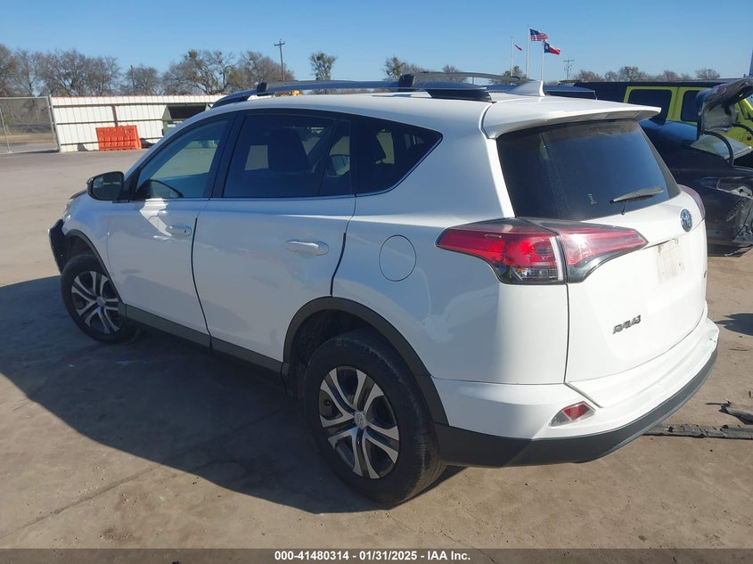 2018 TOYOTA RAV4 LE - JTMZFREV6JJ150530