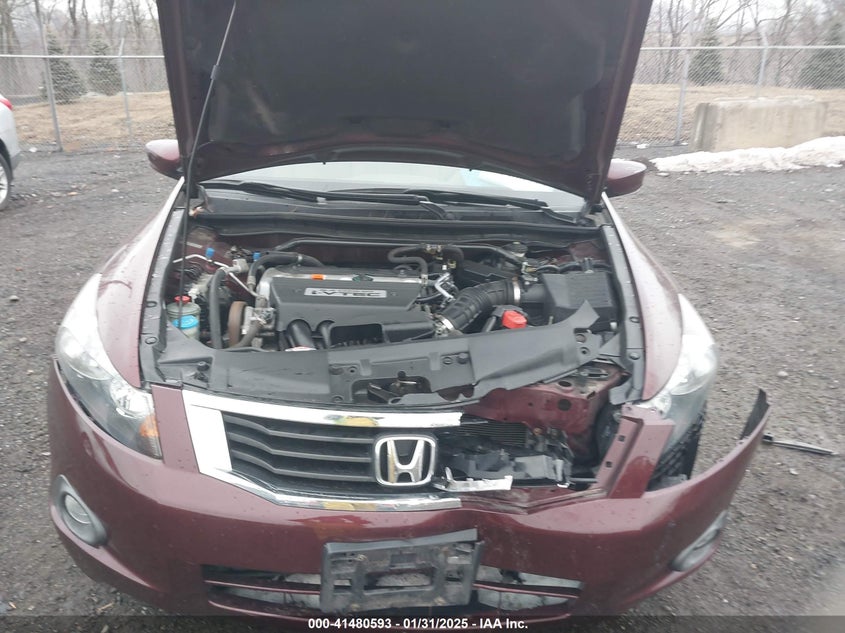 2008 HONDA ACCORD VIN: 1HGCP26738A015303