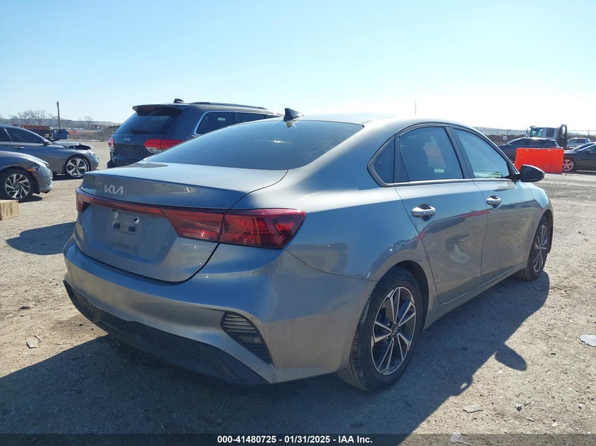 2023 KIA FORTE VIN: 3KPF24AD0PE675104