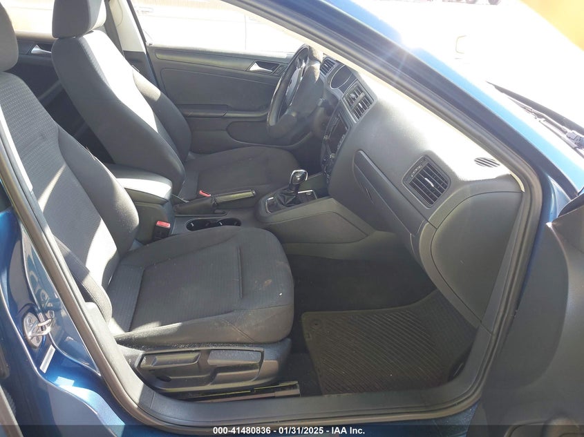 2015 VOLKSWAGEN JETTA VIN: 3VW2K7AJ8FM423642