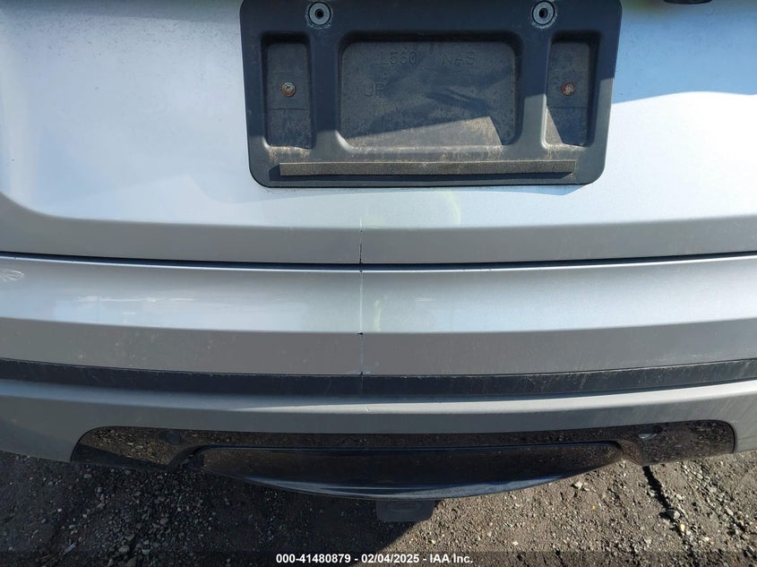 2018 LAND ROVER RANGE ROVER VELAR VIN: SALYB2RN9JA732588