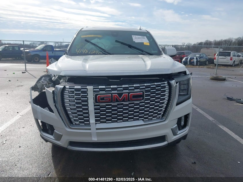 2022 GMC Yukon Xl 4Wd Denali VIN: 1GKS2JKLXNR344975 Lot: 41481290