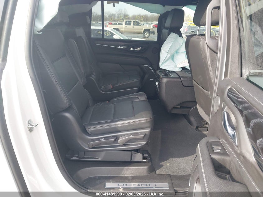 2022 GMC Yukon Xl 4Wd Denali VIN: 1GKS2JKLXNR344975 Lot: 41481290