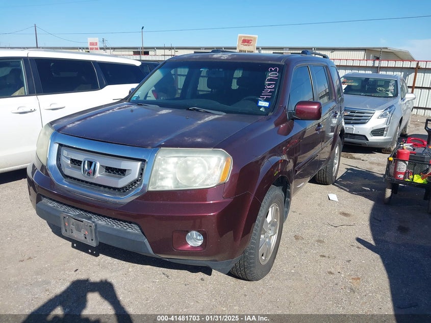 2011 HONDA PILOT VIN: 5FNYF3H52BB037882