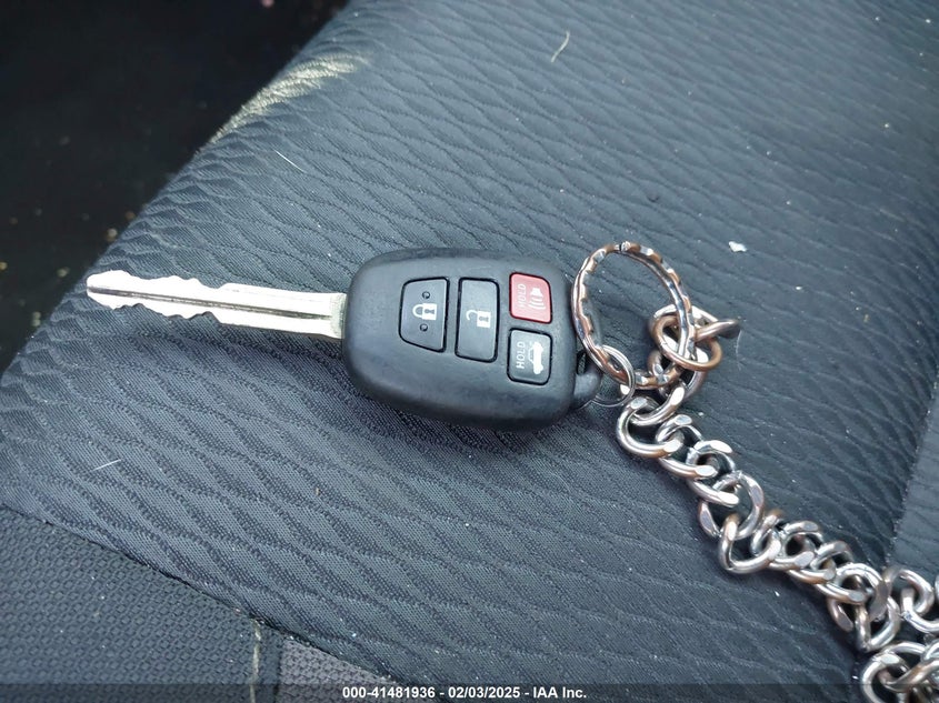 2017 TOYOTA COROLLA LE - 2T1BURHE3HC814999