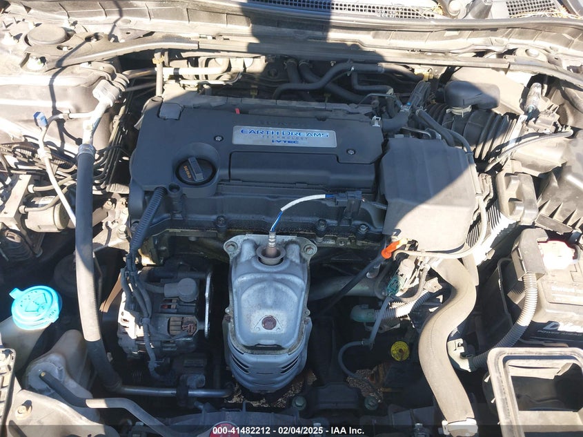 2015 HONDA ACCORD VIN: 1HGCR2F70FA170026