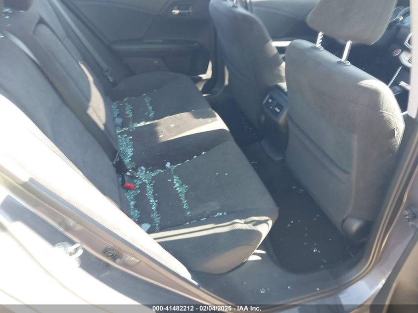 2015 HONDA ACCORD VIN: 1HGCR2F70FA170026