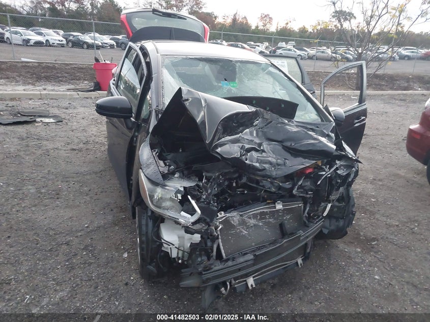 2017 HONDA FIT VIN: JHMGK5H53HS006718