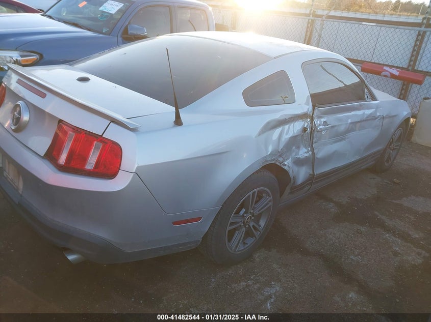 2010 FORD MUSTANG VIN: 1ZVBP8AN4A5148327