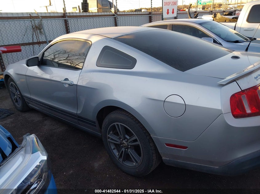 2010 FORD MUSTANG VIN: 1ZVBP8AN4A5148327