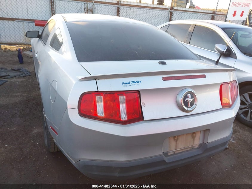 2010 FORD MUSTANG VIN: 1ZVBP8AN4A5148327