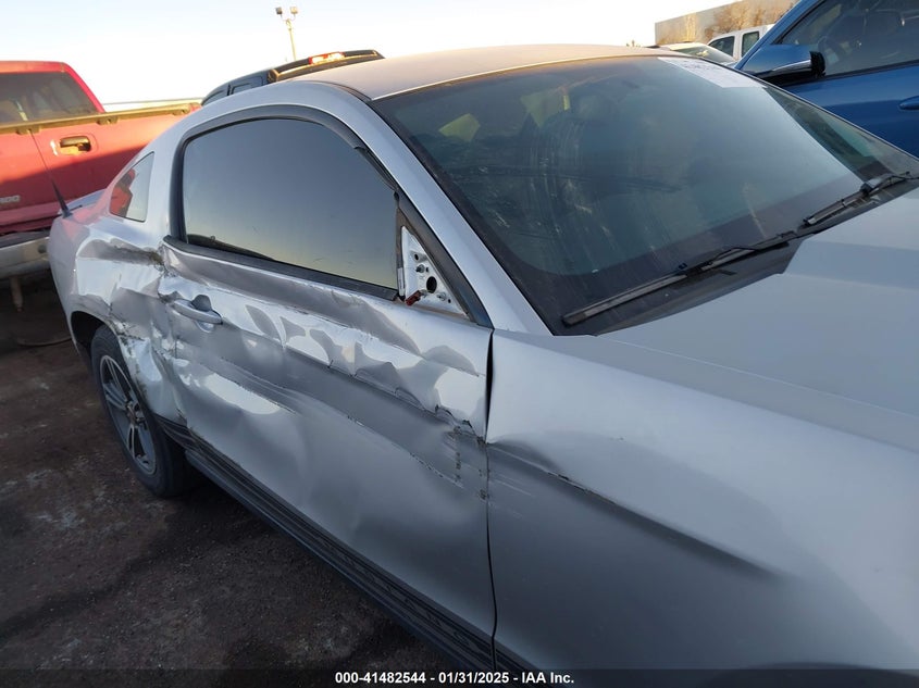 2010 FORD MUSTANG VIN: 1ZVBP8AN4A5148327