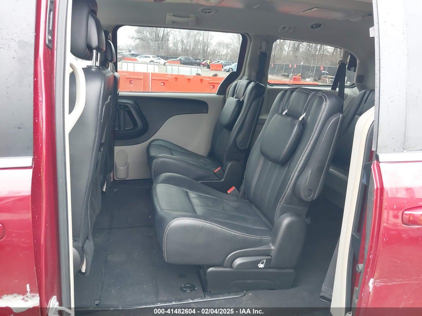 2016 CHRYSLER TOWN & COUNTRY TOURING - 2C4RC1BG1GR268103