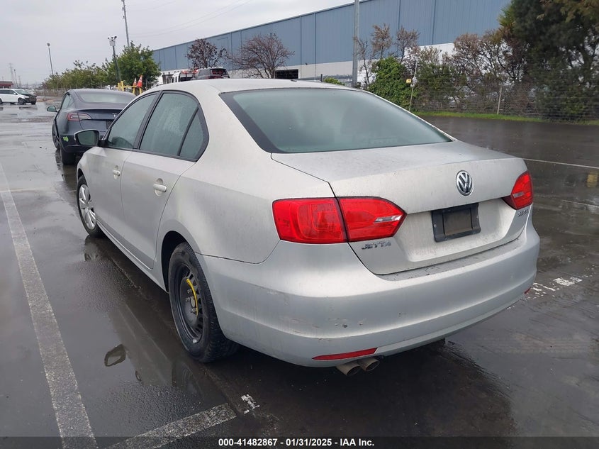 2011 VOLKSWAGEN JETTA VIN: 3VWDZ7AJ7BM327936