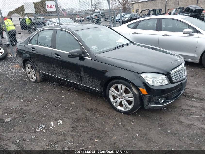 2011 MERCEDES-BENZ C 300 VIN: WDDGF8BB3BR139909
