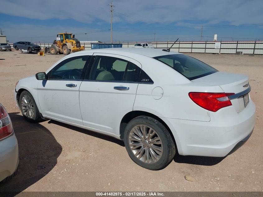 2012 CHRYSLER 200 VIN: 1C3CCBCGXCN205796