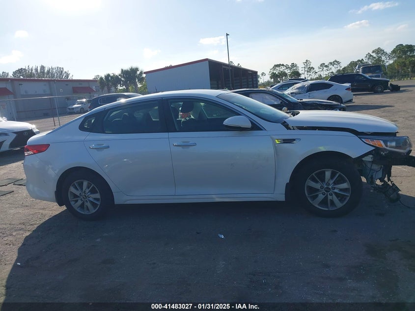 2016 KIA OPTIMA VIN: KNAGT4L3XG5102922