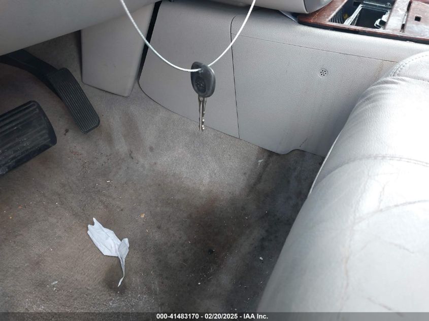 2008 Chevrolet Tahoe Ltz VIN: 1GNFC13028R218118 Lot: 41483170