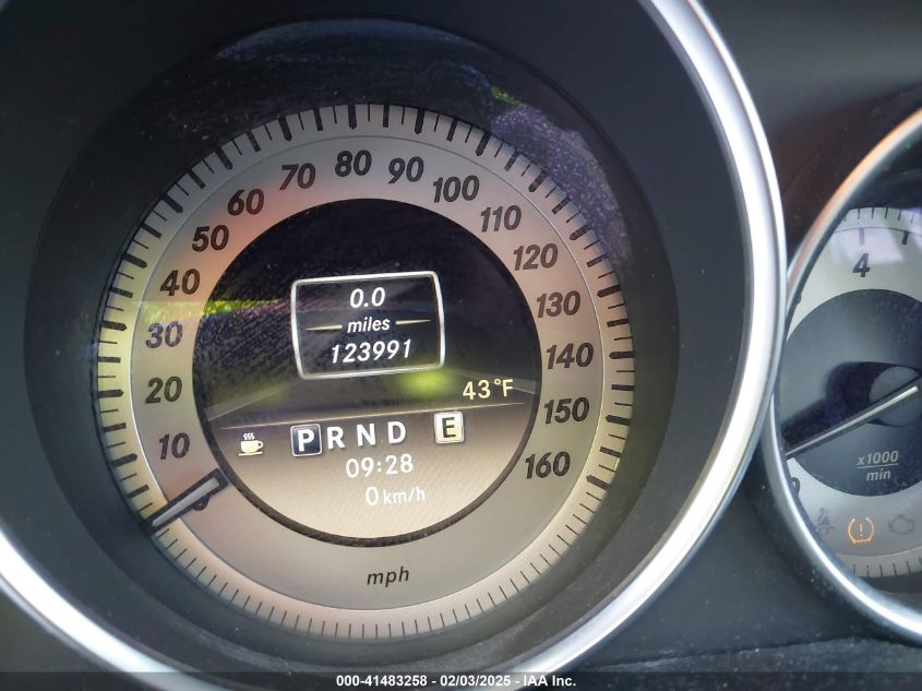 2012 Mercedes-Benz C 300 Luxury 4Matic/Sport 4Matic VIN: WDDGF8BBXCR231259 Lot: 41483258