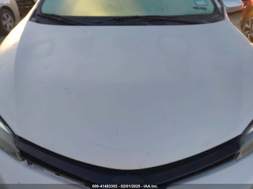 2018 TOYOTA COROLLA LE - 5YFBURHE5JP827470