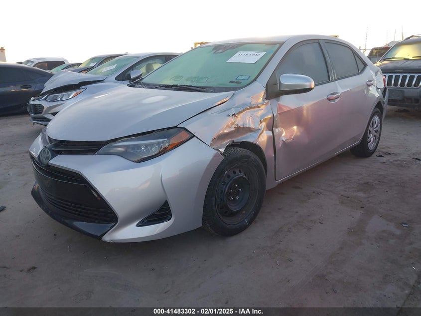 2018 TOYOTA COROLLA LE - 5YFBURHE5JP827470