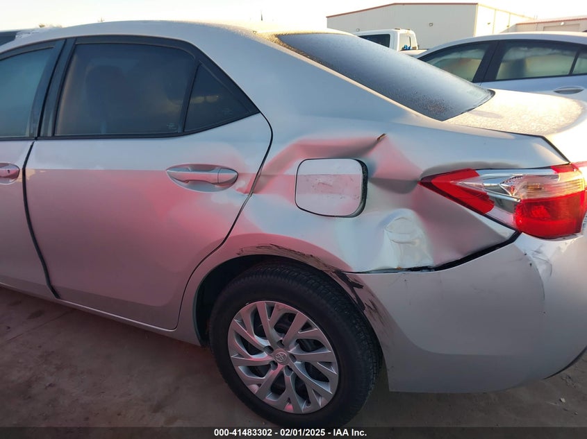 2018 TOYOTA COROLLA LE - 5YFBURHE5JP827470