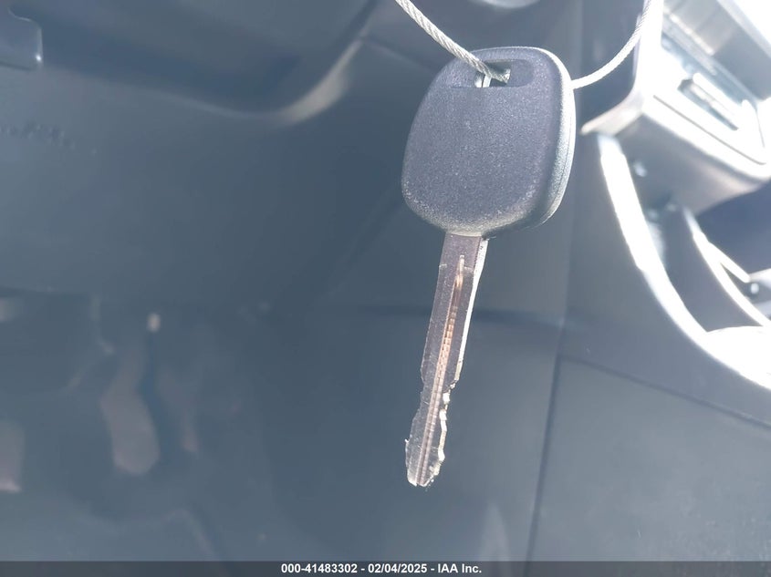 2018 TOYOTA COROLLA LE - 5YFBURHE5JP827470