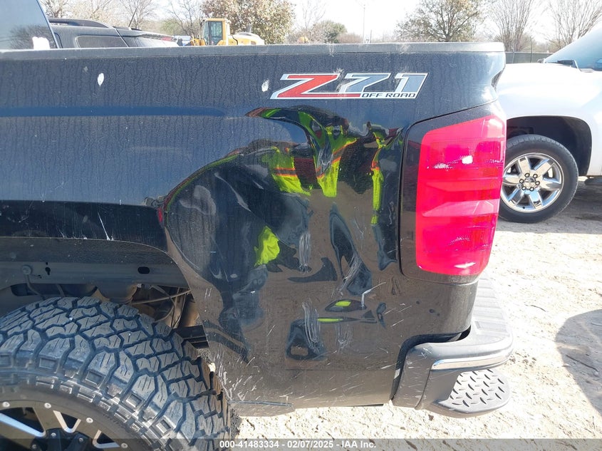 2015 CHEVROLET SILVERADO 1500 VIN: 3GCUKREH8FG239959