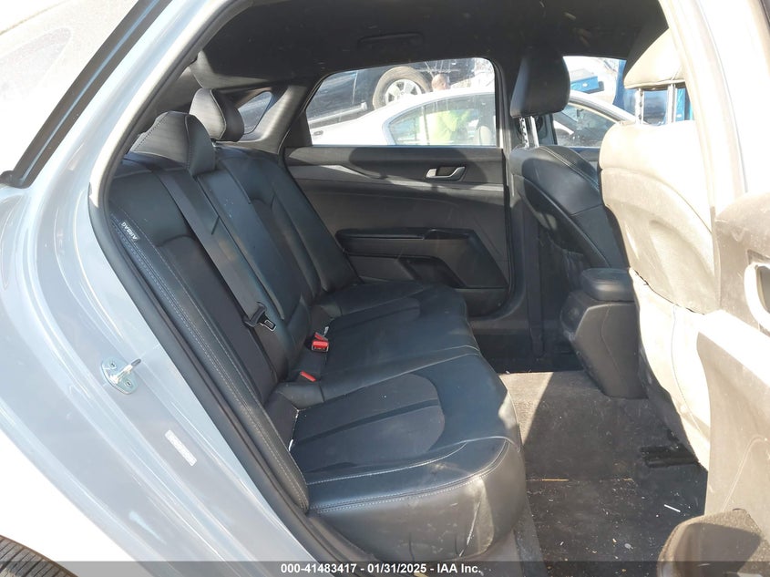 2022 KIA K5 VIN: 5XXG64J26NG157574