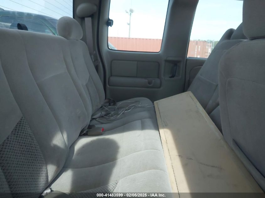 2003 Chevrolet Silverado 1500 Ls VIN: 2GCEC19V931300694 Lot: 41483599