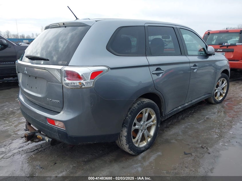 2014 MITSUBISHI OUTLANDER VIN: JA4AZ3A38EZ012124