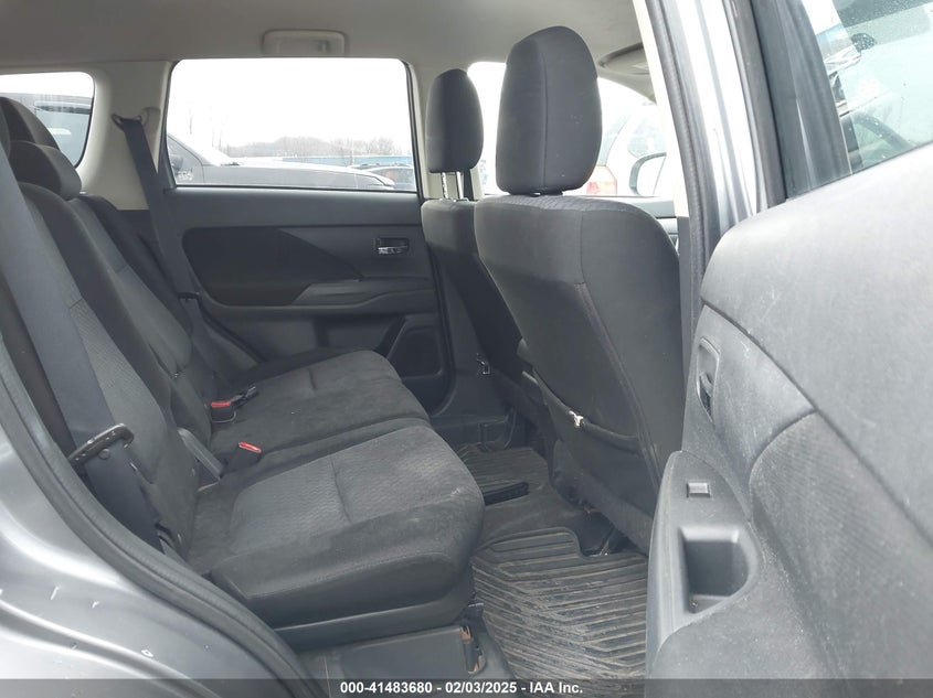2014 MITSUBISHI OUTLANDER VIN: JA4AZ3A38EZ012124
