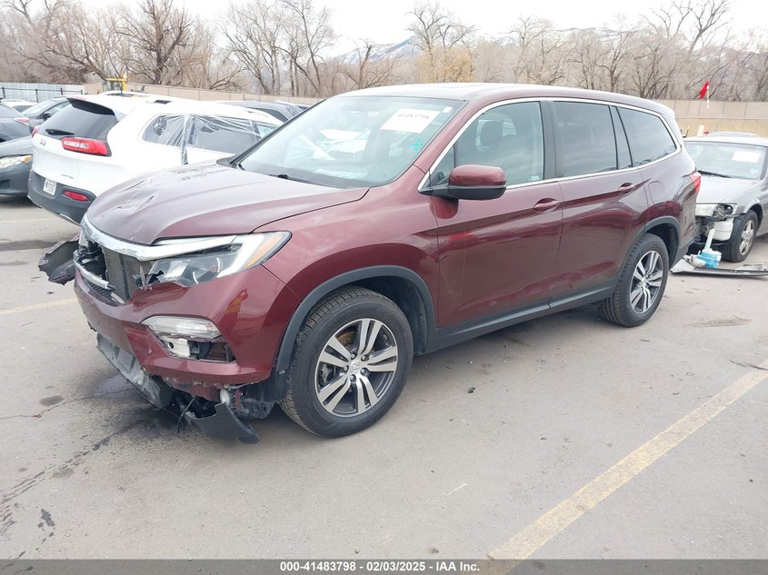 2018 HONDA PILOT VIN: 5FNYF6H52JB039308