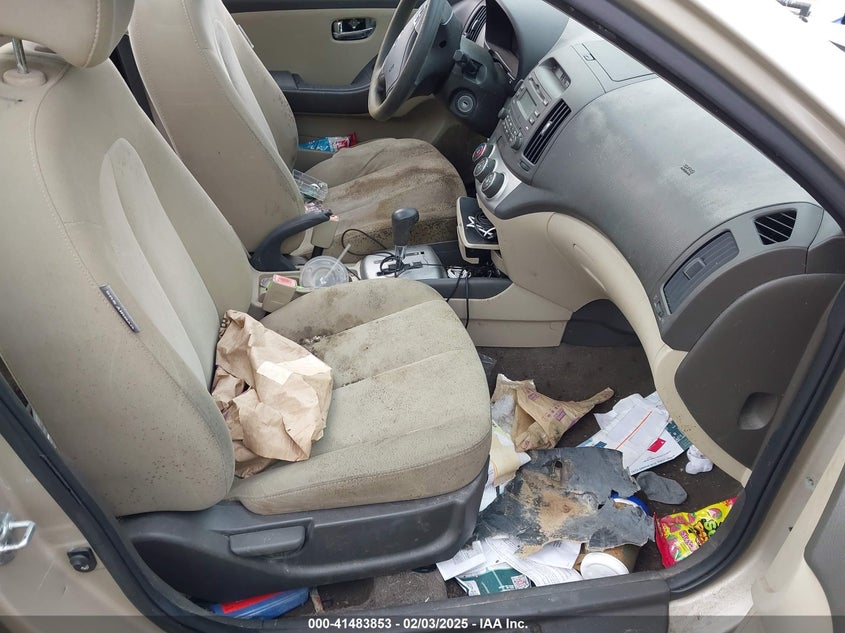 2010 HYUNDAI ELANTRA VIN: KMHDU4AD7AU066937